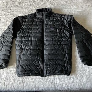 Men’s Patagonia down puffer jacket